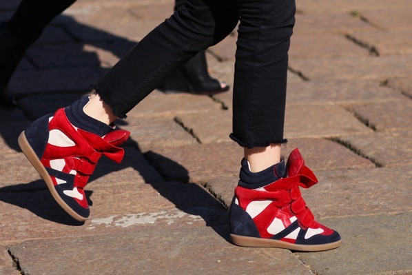 milan-street-Isabel-Marant-sneakers.jpg