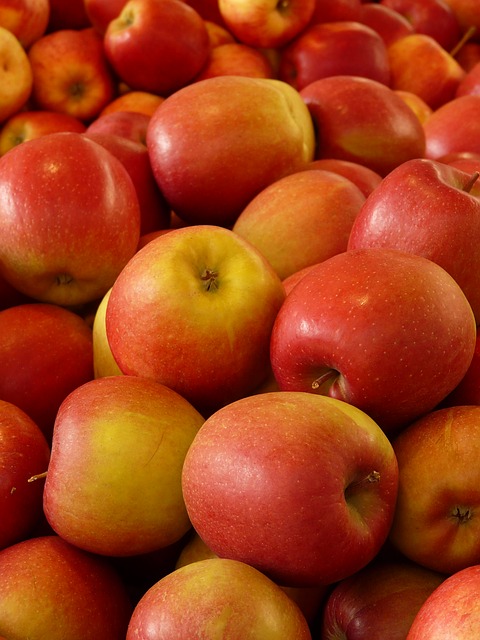 apples-5880_640.jpg