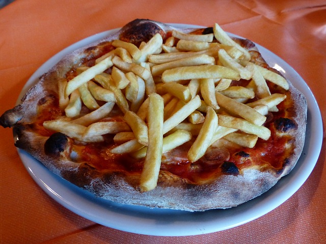 pizza-chips-182941_640.jpg